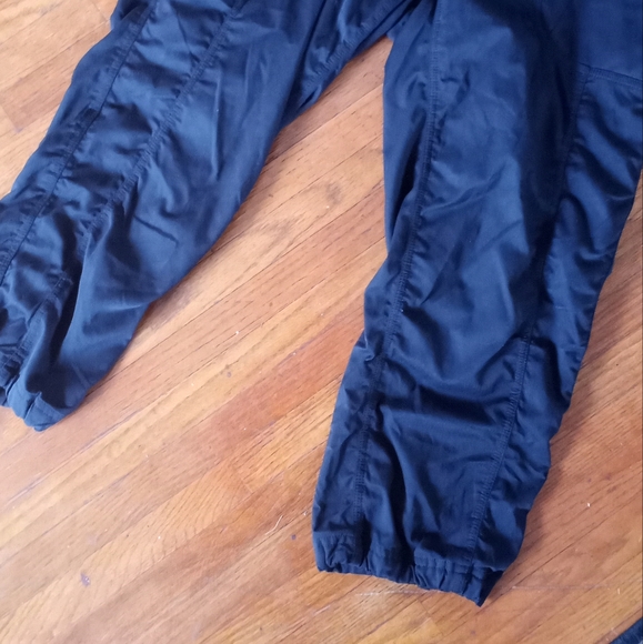 THE NORTH FACE APHRODITE 2.0 CAPRI PANTS - Picture 5 of 10